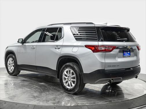 2021 Chevrolet Traverse LT Cloth