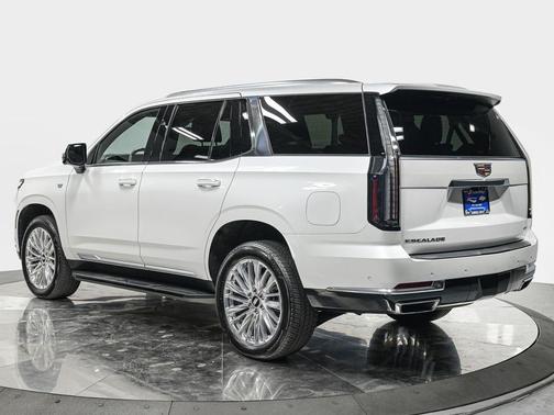 2025 Cadillac Escalade Premium Luxury
