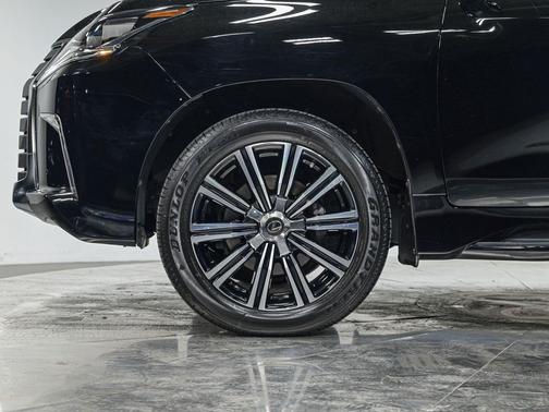 Onyx Black 2021 Lexus LX 570 Three-Row