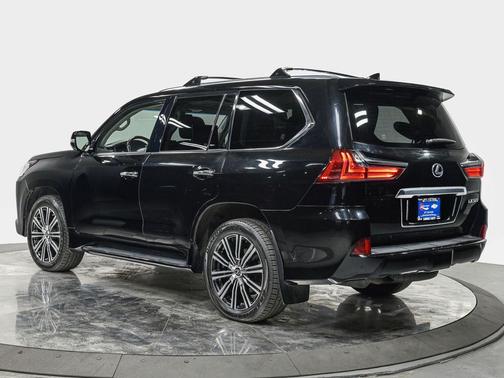 Onyx Black 2021 Lexus LX 570 Three-Row