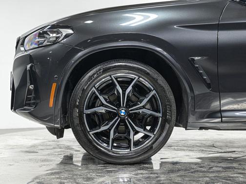 2022 BMW X4 xDrive30i