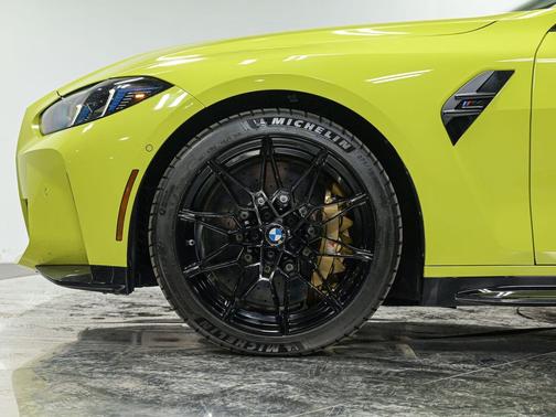 Sao Paulo Yellow 2025 BMW M4 Competition xDrive