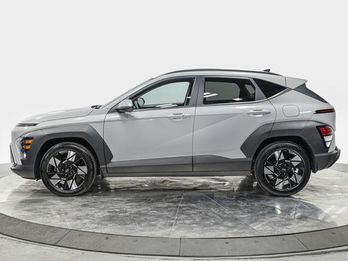 Cyber Gray Metallic 2024 Hyundai KONA SEL