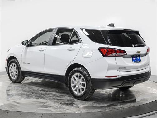 2022 Chevrolet Equinox LS