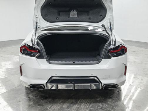 2025 BMW M240 i xDrive