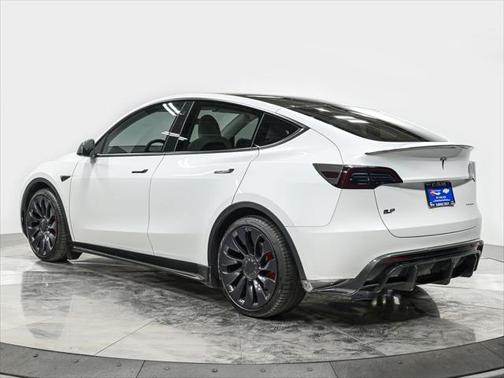 2023 Tesla Model Y Long Range Dual Motor All-Wheel Drive