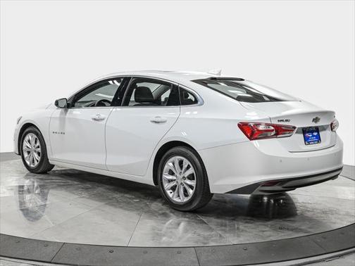 2022 Chevrolet Malibu FWD LT