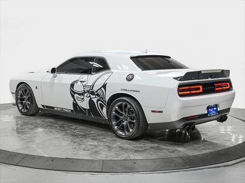 2022 Dodge Challenger R/T Scat Pack