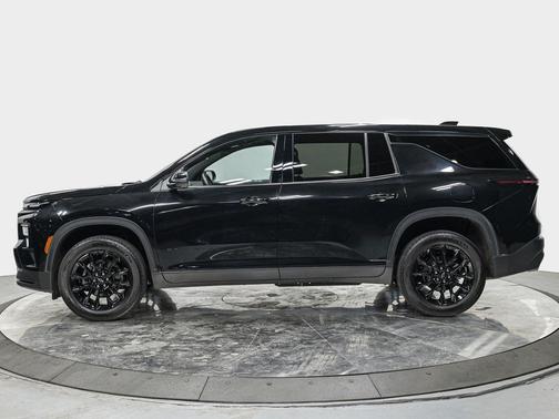 2024 Chevrolet Traverse LS
