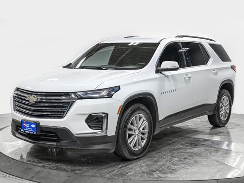 2022 Chevrolet Traverse LT Leather