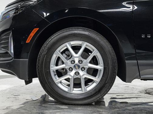 Mosaic Black Metallic 2023 Chevrolet Equinox 1LT