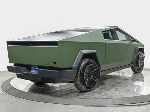 Stainless Steel 2024 Tesla Cybertruck Cyberbeast