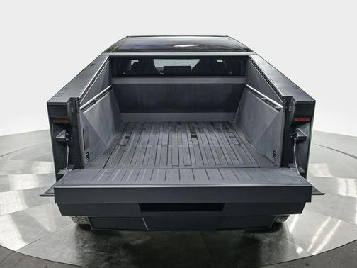 Stainless Steel 2024 Tesla Cybertruck Cyberbeast