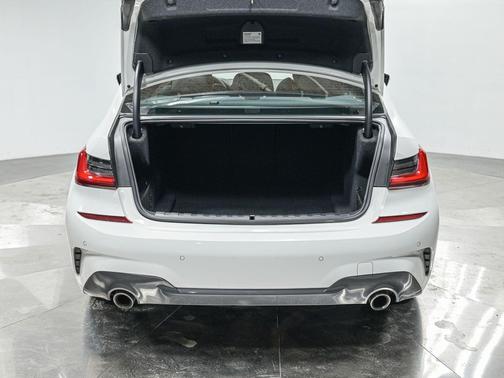 2020 BMW 330 xDrive