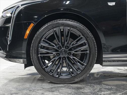 2022 Cadillac CT4 Premium Luxury