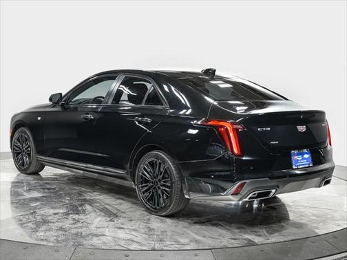 2022 Cadillac CT4 Premium Luxury