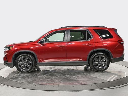 2023 Honda Pilot AWD Sport