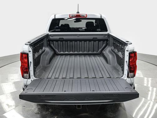 2023 Chevrolet Colorado WT