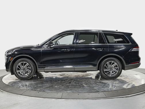 2024 Lincoln Aviator Livery