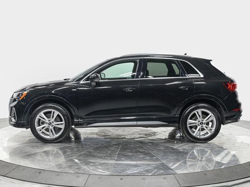 2021 Audi Q3 45 S line Premium