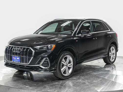 2021 Audi Q3 45 S line Premium