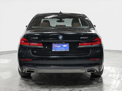 2023 BMW 530 i xDrive