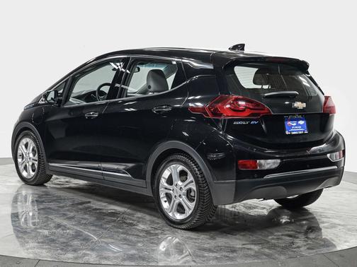 Mosaic Black Metallic 2021 Chevrolet Bolt EV FWD LT