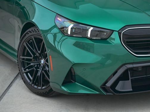 2025 BMW M5 Base