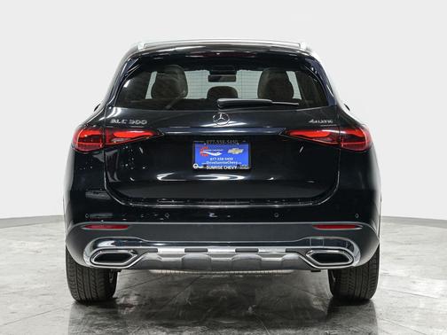 2023 Mercedes-Benz GLC 300 4MATIC