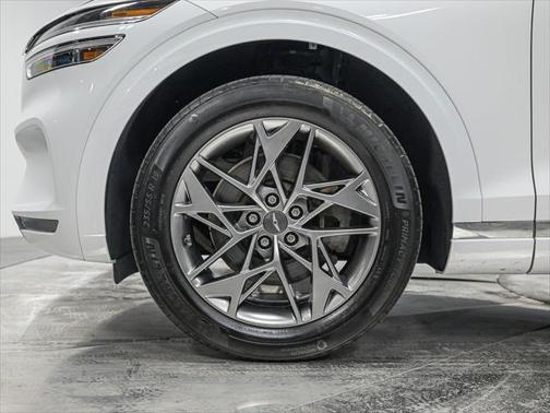 2022 Genesis GV70 2.5T AWD
