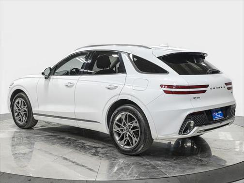 2022 Genesis GV70 2.5T AWD