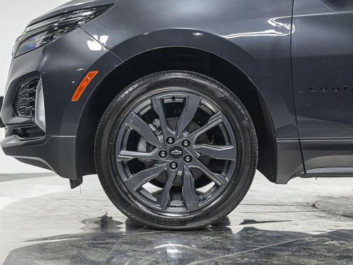 Iron Gray Metallic 2023 Chevrolet Equinox AWD RS