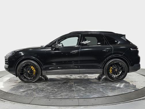 2024 Porsche Cayenne Cayenne
