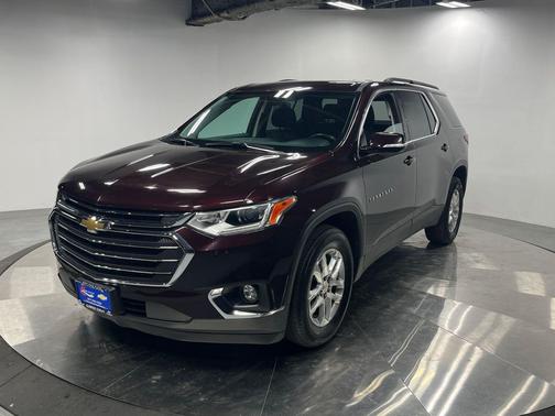 2020 Chevrolet Traverse LT Cloth