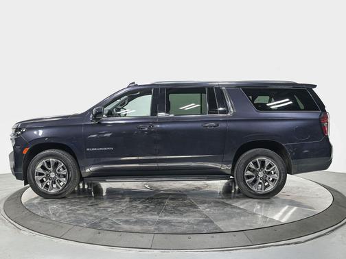 2023 Chevrolet Suburban LS