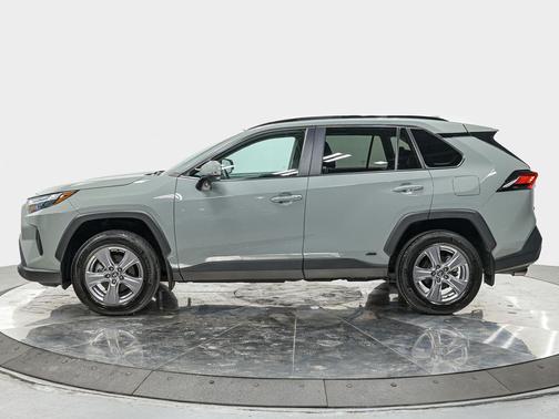 2023 Toyota RAV4 Hybrid XLE