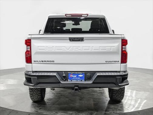 2022 Chevrolet Silverado 1500 Custom Trail Boss