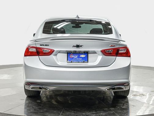 2021 Chevrolet Malibu FWD RS