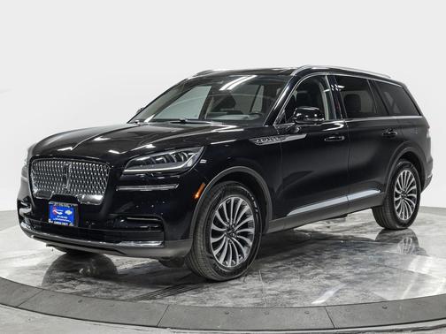 Infinite Black Metallic Clearcoat 2023 Lincoln Aviator Standard AWD