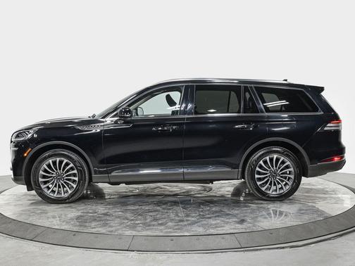 Infinite Black Metallic Clearcoat 2023 Lincoln Aviator Standard AWD