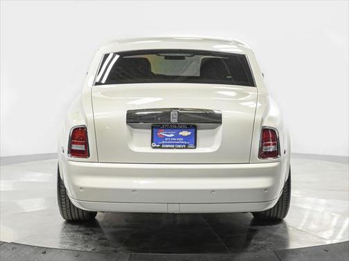 2004 Rolls-Royce Phantom VI Base