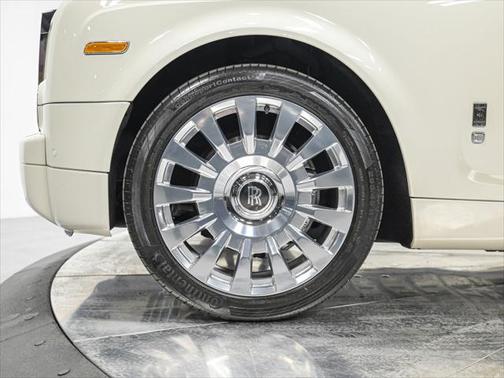 2004 Rolls-Royce Phantom VI Base