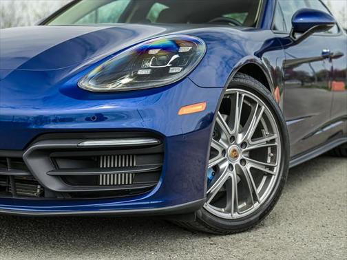 2021 Porsche Panamera Base