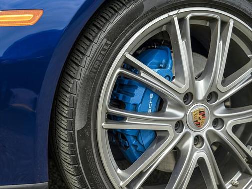 2021 Porsche Panamera Base