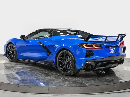 2024 Chevrolet Corvette Stingray w/2LT