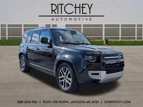 2023 Land Rover Defender 110 SE