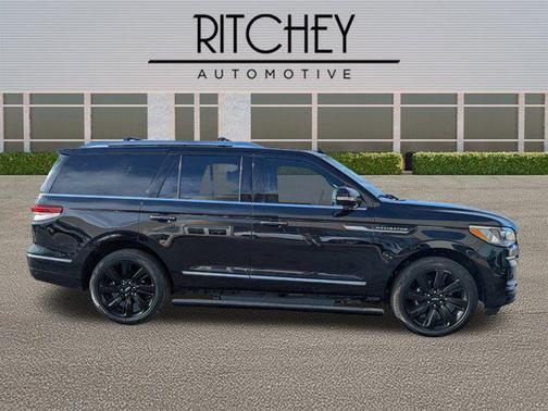 2023 Lincoln Navigator Reserve