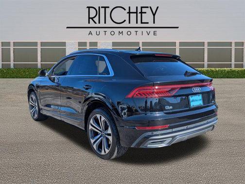 2022 Audi Q8 55 Prestige