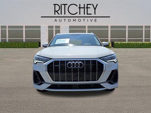 2025 Audi Q3 45 S line Premium Plus