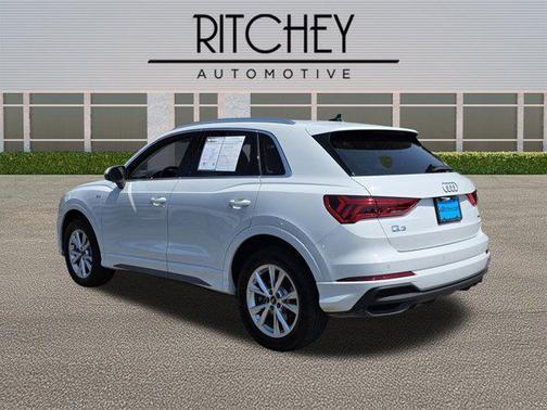 2025 Audi Q3 45 S line Premium Plus